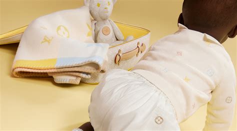 louis vuitton baby set